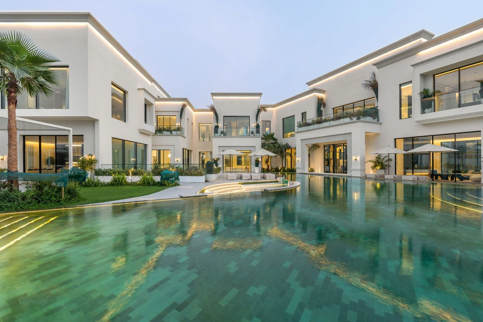 Best Dubai Hills Estate Properties: Expert Tips by SerendibRealty